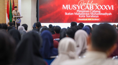 Hadiri Muscab IMM Surabaya, Wali Kota Eri Dorong Peran Pemuda dalam Pembangunan Kota