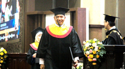 Inspirasi Prajurit! Danmenkav 2 Mar Letkol Iwan Permana Resmi Jadi Doktor Cumlaude Universitas Brawijaya