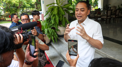 Diungkit Keberadaan Radio Bung Tomo, Begini Kata Wali Kota Surabaya