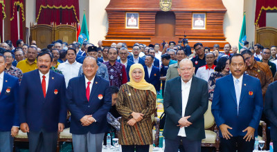 Pengurus KONI Jatim Dilantik, Ini Pesan Gubernur Khofifah