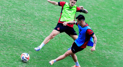 Persik Kediri Waspadai Skema Serangan Balik Bhayangkara Presisi Lampung FC