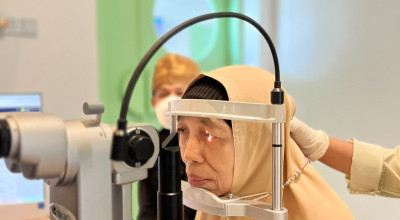 Eyelink Foundation & BSI Maslahat Gelar Operasi Katarak di Sidoarjo