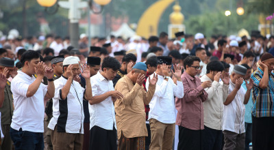 FOTO: Salat Id di Balai Kota Surabaya