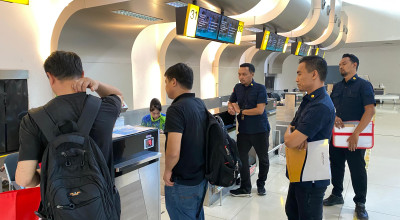 Imigrasi Kediri Deportasi 2 WN Tiongkok, Tempat Kerja Beda dengan Nama Penjamin
