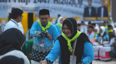 Embarkasi Surabaya Sukses Terbangkan 12.140 Jemaah ke Tanah Suci