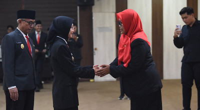 Mbak Vinanda Lantik Pj Sekda, Tekankan Integritas dan Optimalisasi Pelayanan Publik