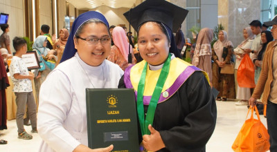 Lulus dari Unusa Surabaya, Suster Yustina Bawa Cerita Toleransi