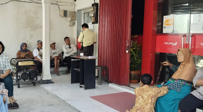 Kompensasi TPA Klotok Kediri Cair, Warga Pojok Serbu Bank Jatim