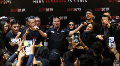 Nostalgia Dewa 19 Hidup di Kopi Dewa MERR Surabaya