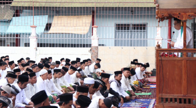 Suasana Salat Idul Adha di Balik Jeruji Rutan Probolinggo