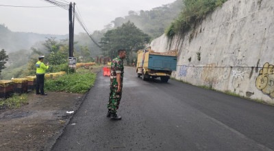 Akses Jalan Utama Trenggalek-Ponorogo Mulai Dibuka Dengan Sistem Buka Tutup