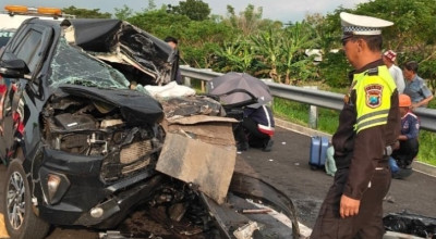 Kronologi dan Identitas Korban Kecelakaan Rombongan DPR RI di Tol Probolinggo