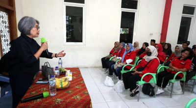 Indah Kurnia Ajak Warga Sidoarjo Perkuat Persatuan dan Tangkal Hoaks