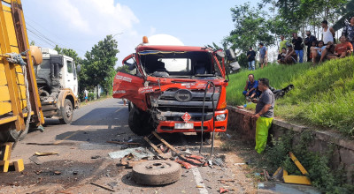 Tabrakan Beruntun Libatkan Truk Tangki LPG di Purwoasri Kediri, 1 Orang Tewas