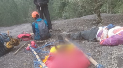 Lewati Jalur Ilegal, Pendaki Gunung Semeru Dilaporkan Jatuh ke Jurang