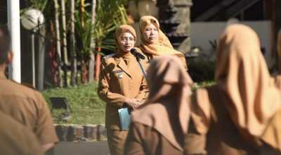 Puluhan PNS Kota Kediri Naik Pangkat, Mbak Vinanda Tekankan Peningkatan Pelayanan