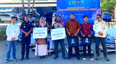 Ahli Waris Pekerja Rentan di Sidoarjo Terima Santunan JKM Rp42 Juta