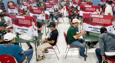 Dari Warung Kopi ke Arena Prestasi, Domino Makin Dilirik di Surabaya
