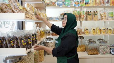Kisah Pelaku UMKM Ring Satu Melejit Berkat Program Lontar Petrokimia Gresik