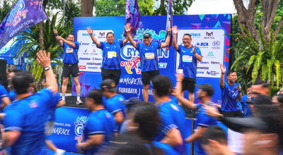 Crystalin RunXperience 2026 Resmi Digelar di Surabaya, Ribuan Pelari Meriahkan Balai Kota