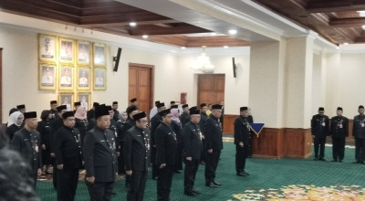 Gubernur Khofifah Rotasi 6 Pejabat Pemprov Jatim, Ini Susunannya