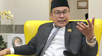 Kinerja Lurah dan Camat di Surabaya Menurut DPRD