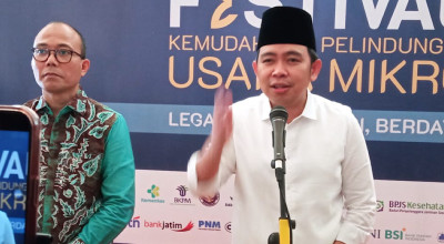Prabowo Pangkas Bunga PNM Mekaar Jadi 8 Persen, Gus Fawait: Pelaku UMKM Lebih Lega