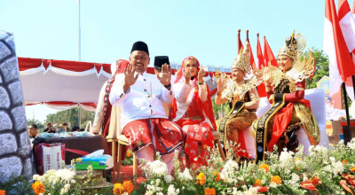 Nogo Giri hingga Pencak Macan, Meriahnya Gresik Merdeka Carnival 2026