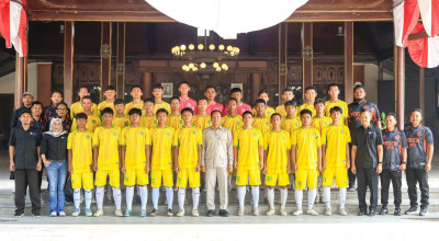 Piala Soeratin U-17 Ditunda, Manajemen Perseta 1970 Tulungagung Merugi