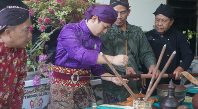 Jelang Hari Jadi ke-832, Bupati Trenggalek Pimpin Jamasan Puluhan Pusaka Daerah