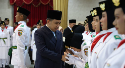 Gus Fawait Kukuhkan Paskibraka Jember, Harap Jadi Teladan Generasi Muda