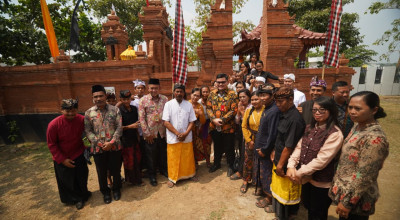 Mas Dhito Resmikan 3 Tempat Ibadah di SMP Negeri 3 Grogol, Jaga Toleransi Sejak Dini