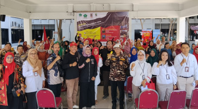 100 Pelaku UMKM Sukodono Belajar Manfaatkan AI dan Digital Marketing