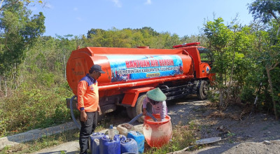 Kemarau Panjang, Ribuan Warga di Tulungagung Alami Krisis Air Bersih