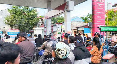 SPBU Jember Alami Antrean Panjang Imbas Kemacetan di Ketapang Banyuwangi