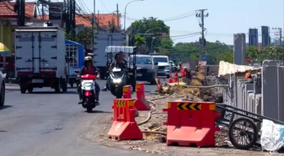 Pelebaran Jalan Wiyung-Menganti Surabaya Dikebut, 950 M Diselesaikan Tahun Ini
