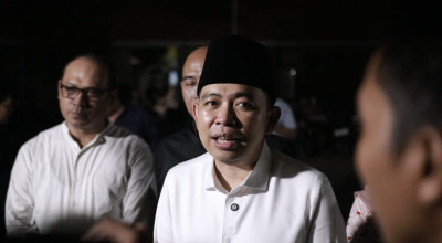 Gus Fawait Tinjau Revitalisasi Sekolah dan Alun-Alun, Diharap Gerakkan Ekonomi