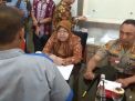 Wali Kota Risma dan Kapolrestabes Surabaya Kombes Pol Sandi Nugroho mengaudensi 65 pelajar anggota dua geng di Surabaya yang berseteru