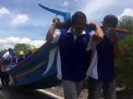 Bantuan Perahu Fiber untuk Nelayan di Banyuwangi