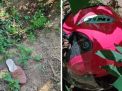 Helm pink dan sepatu sandal ditemukan di dekat mayat perempuan hangus terbakar di Banyuwangi (Foto: Istimewa)