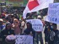 Warga Blitar demo menuntut Kasun mereka diberhentikan