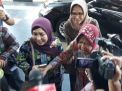 Wali Kota Surabaya, Tri Rismaharini datang ke Kejati Jatim