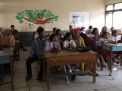 Wali murid dan siswa baru di SMP Negeri 1 Sepulu Madura