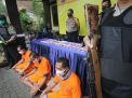 Sindikat Pengedar Uang Palsu di Surabaya Dibongkar