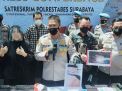 Polisi dan 3 Warga Surabaya Terluka Dikeroyok Gerombolan Preman, 1 Ditangkap