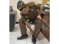 Tampang jaksa gadungan yang ditangkap tim dari Kejari Surabaya