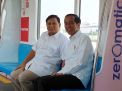 Jokowi saat bertemu Prabowo di dalam Kereta MRT (foto: Istimewa)