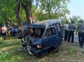 Mobil Rombongan Wali Santri Terlibat Kecelakaan di Ngawi, 6 Orang Terluka