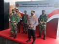 Panglima TNI Marsekal Hadi Tjahjanto dan Kapolri Jenderal Listyo Sigit Prabowo saat meninjau vaksinasi di Surabaya