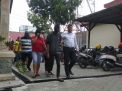 Pasangan mesum yang tinggal sekamar kos diamankan di Mapolres Mojokerto Kota